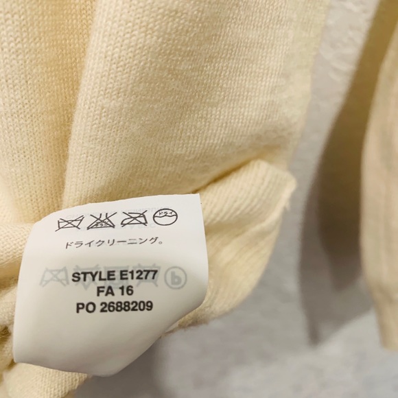 J crew 100% Merino Wool Tippi Beige Sweater XS - Picture 6 of 8